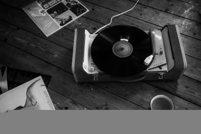 Vinyl, instantcamera's en dagboeken zijn ineens weer overal