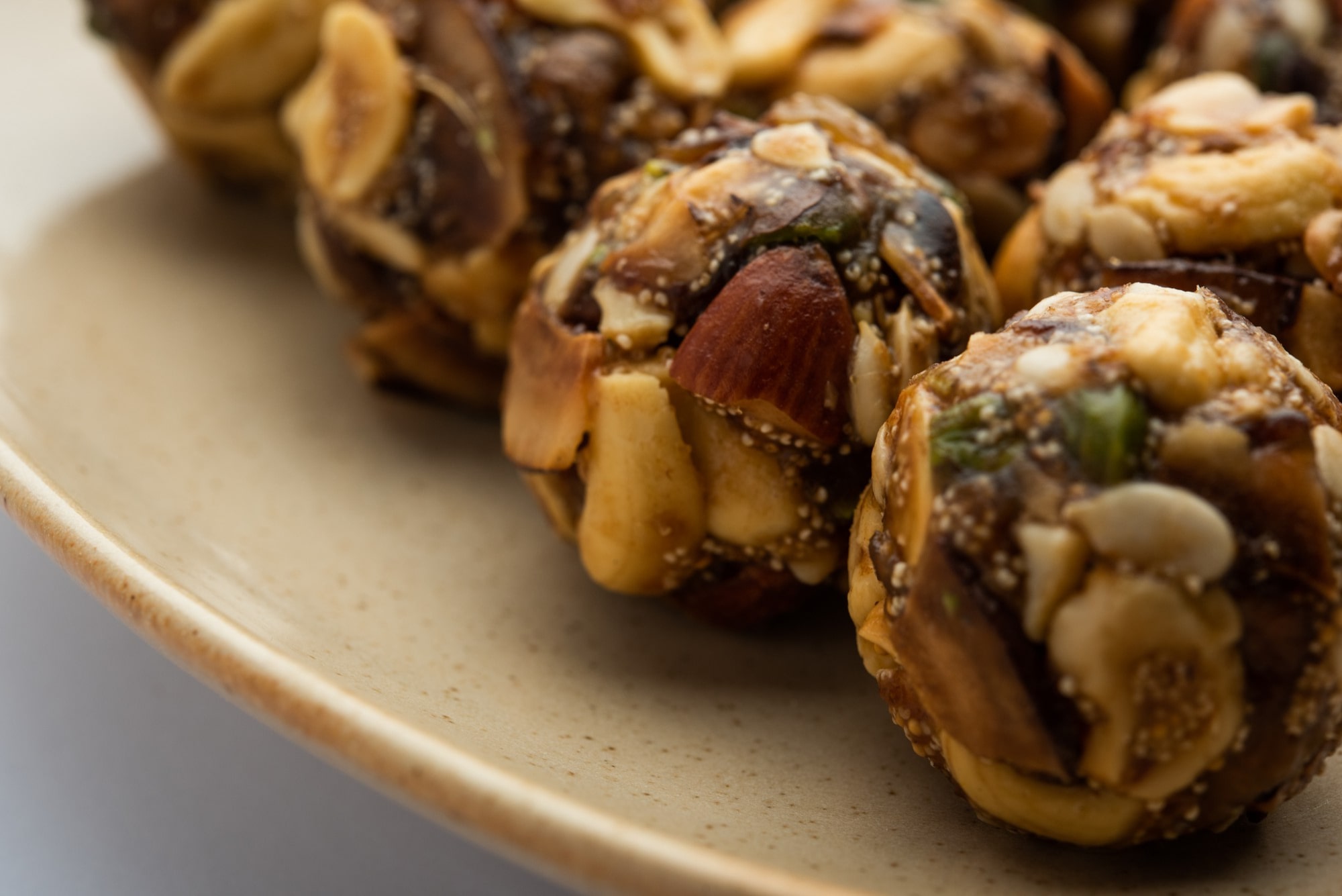 Lekkers bij de koffie? Zo maak je een gezonde keuze!